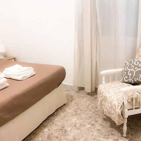 Garbatella House Hotel Рим Екстериор снимка