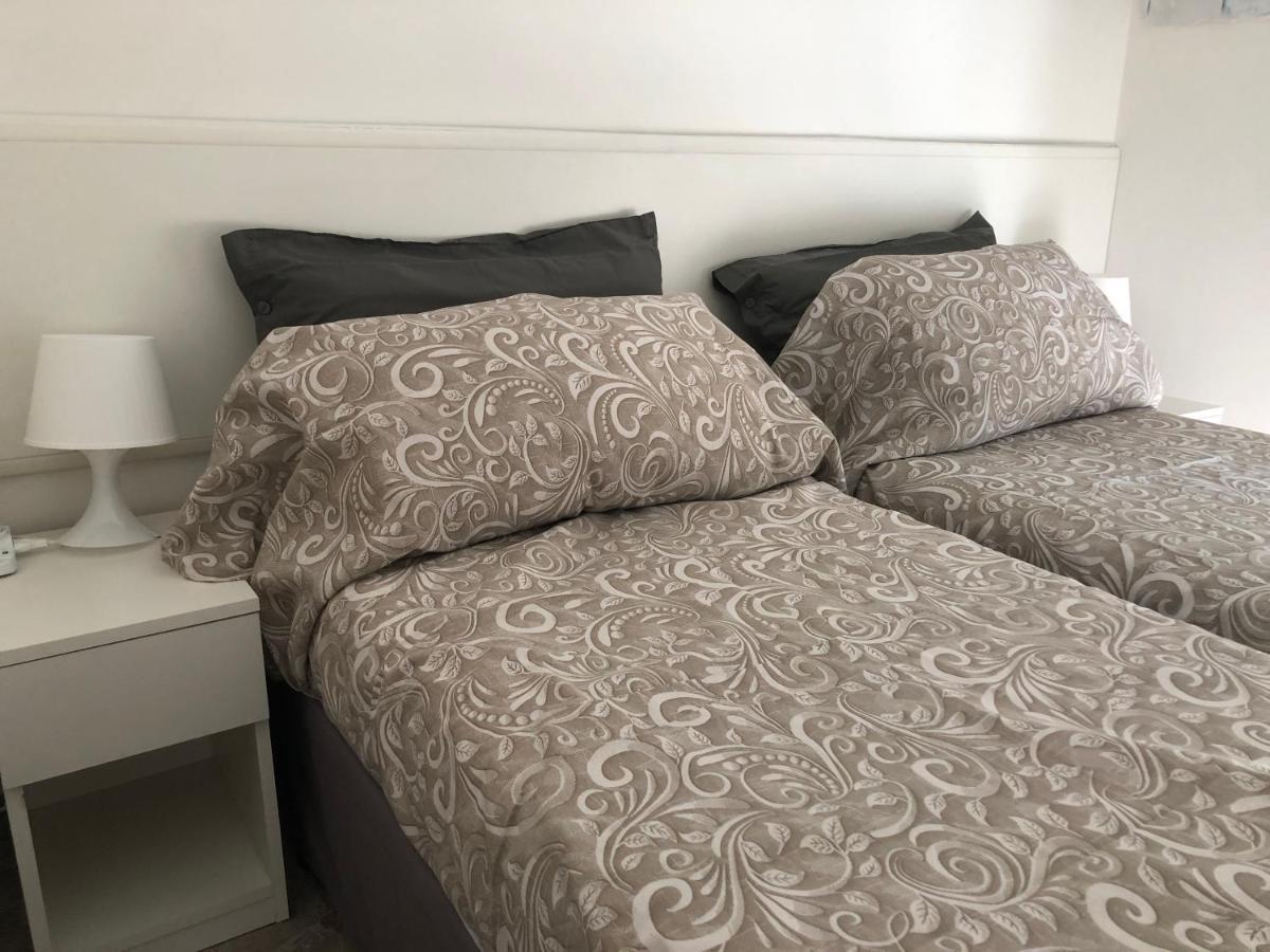Garbatella House Hotel Рим Екстериор снимка