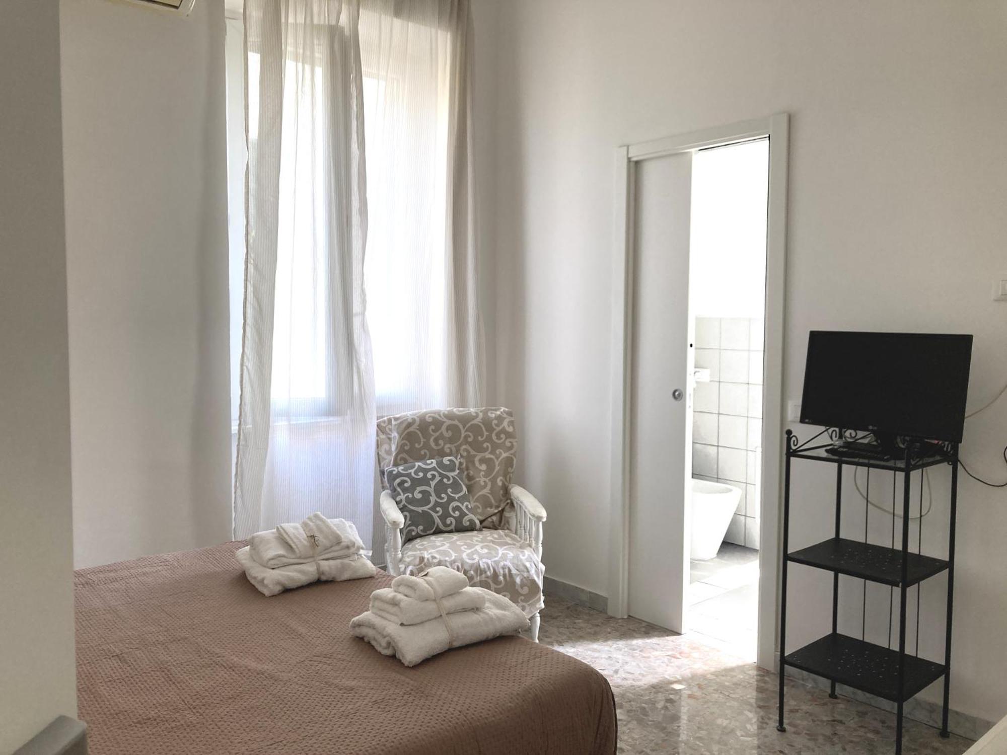 Garbatella House Hotel Рим Екстериор снимка