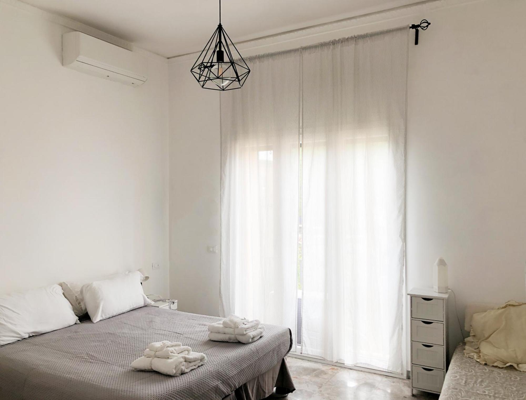 Garbatella House Hotel Рим Екстериор снимка