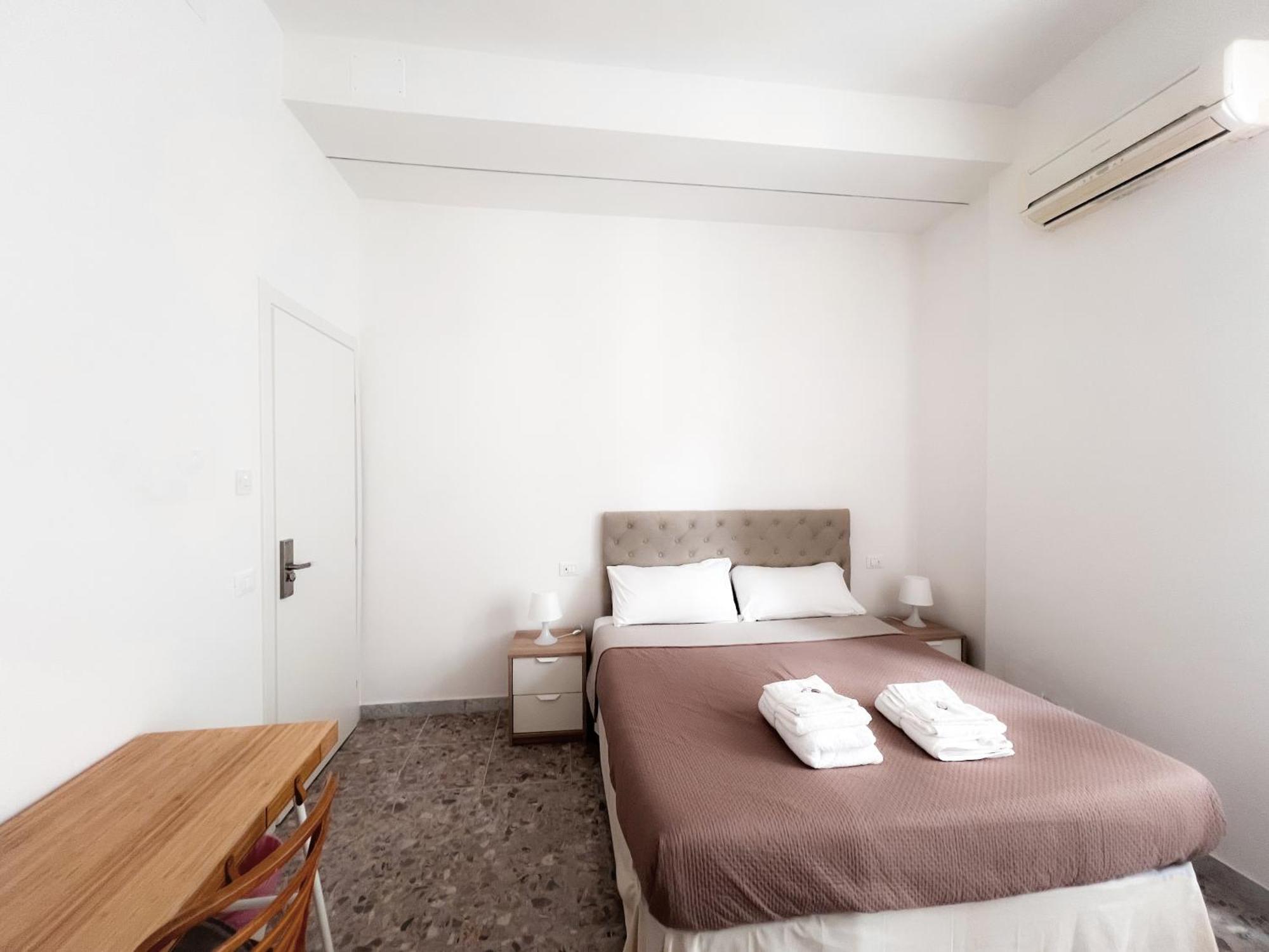 Garbatella House Hotel Рим Екстериор снимка