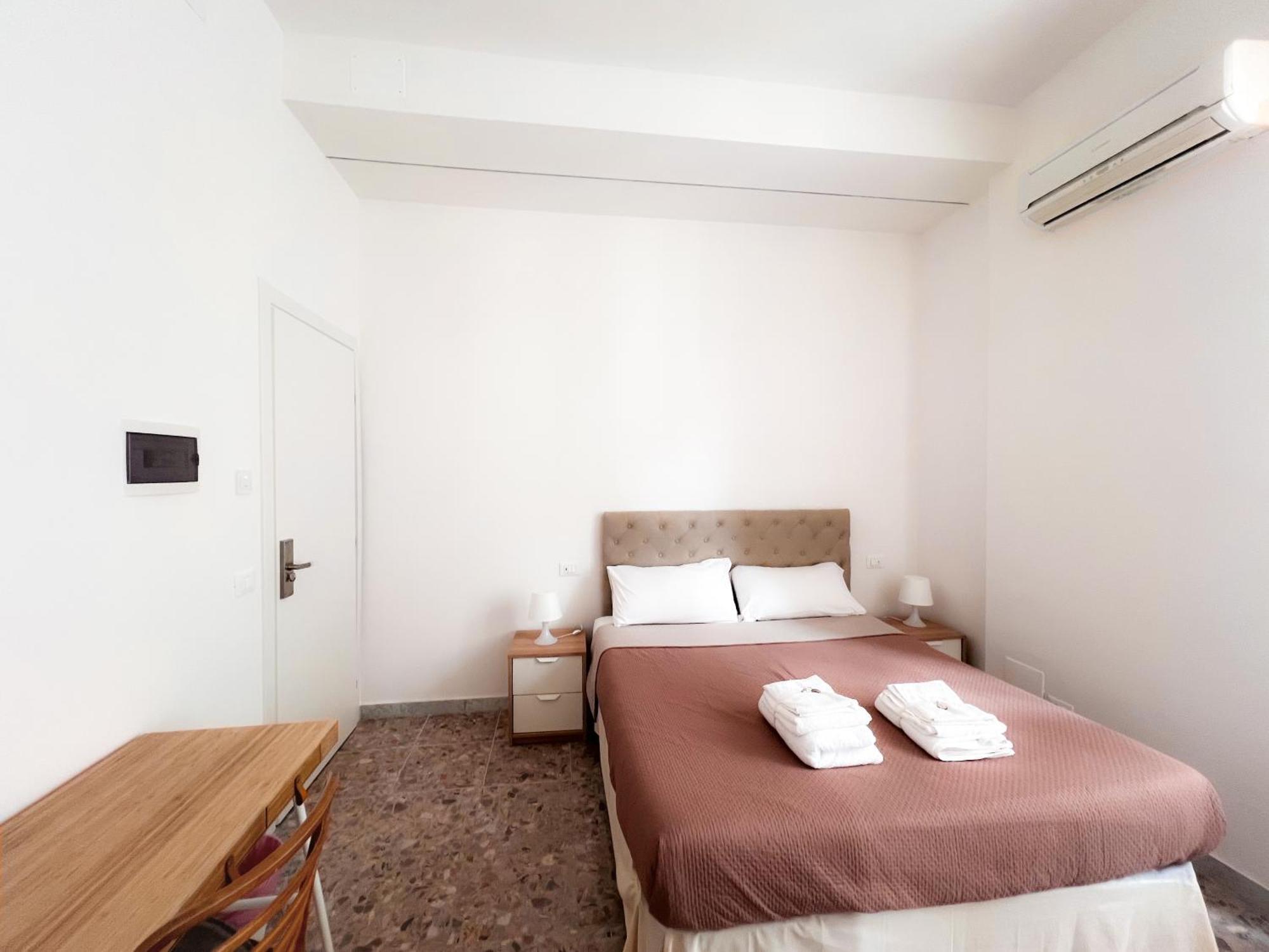 Garbatella House Hotel Рим Екстериор снимка